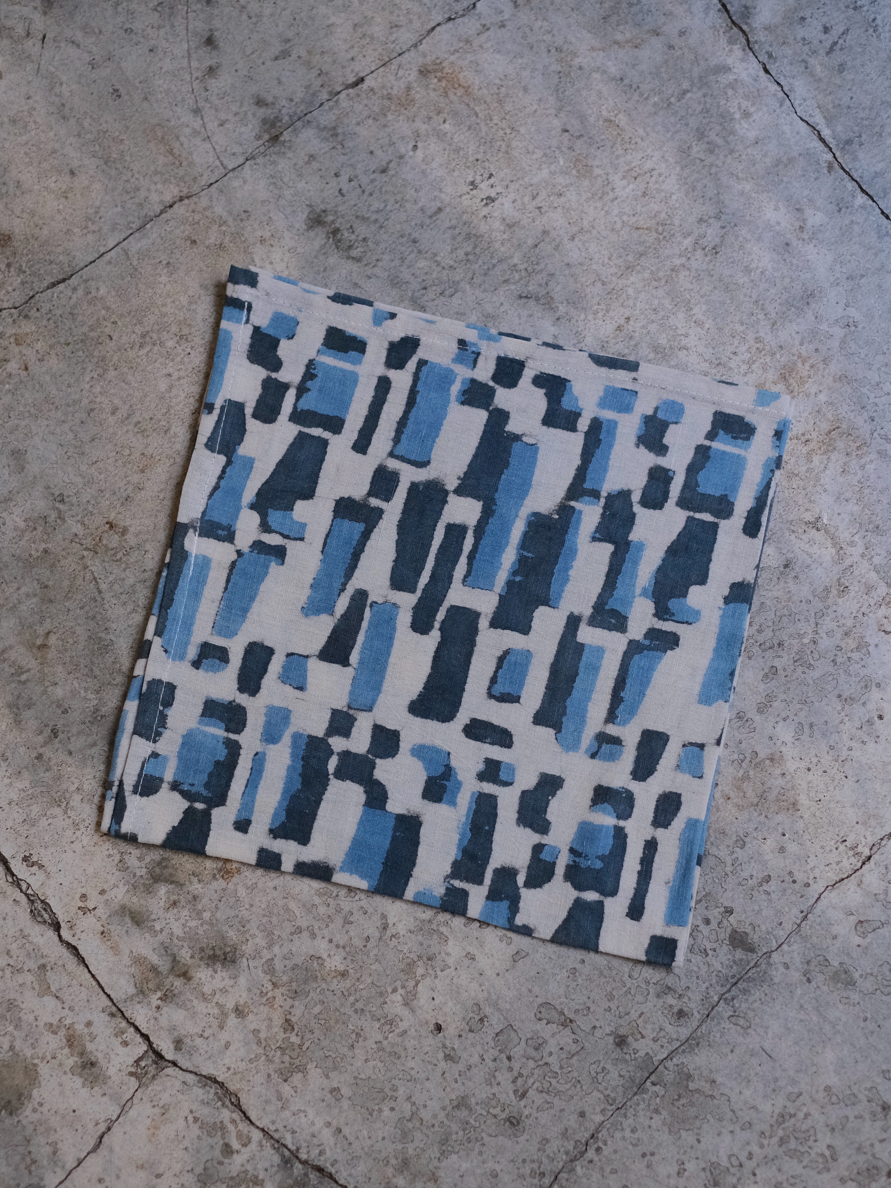 Kachua 手染手帕頭巾 / Khadi