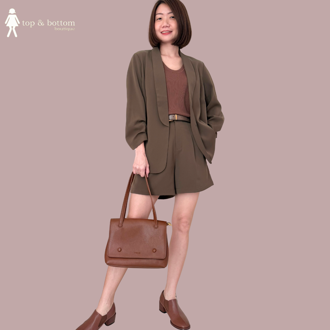 LONG SLEEVE BUTTONLESS JACKET