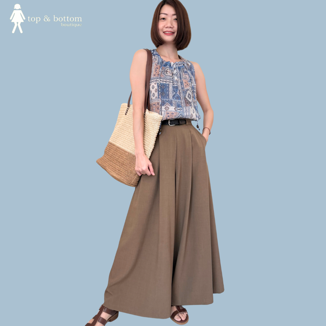 SLEEVELESS MOTIF PRINTED BLOUSE