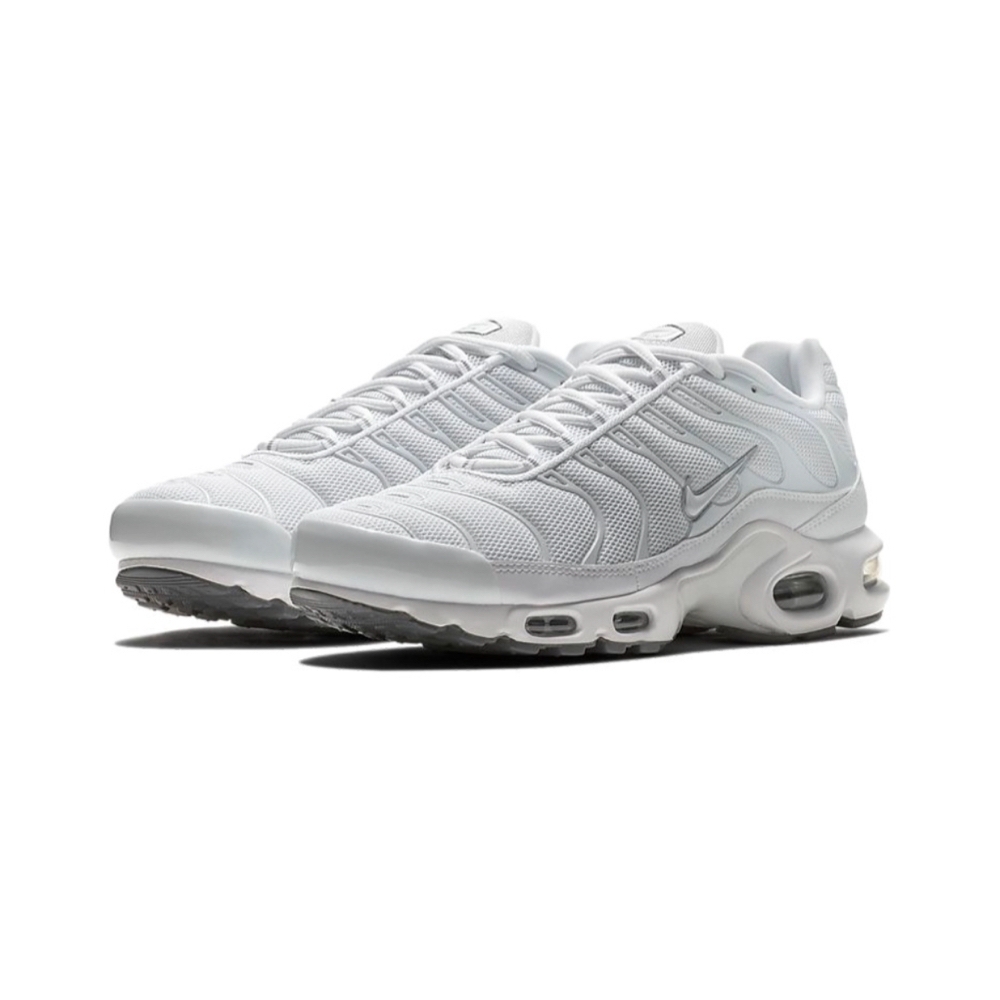 Nike Air Max Plus 604133‑139 – White/Cool Grey | Classic Tuned Air Sneaker