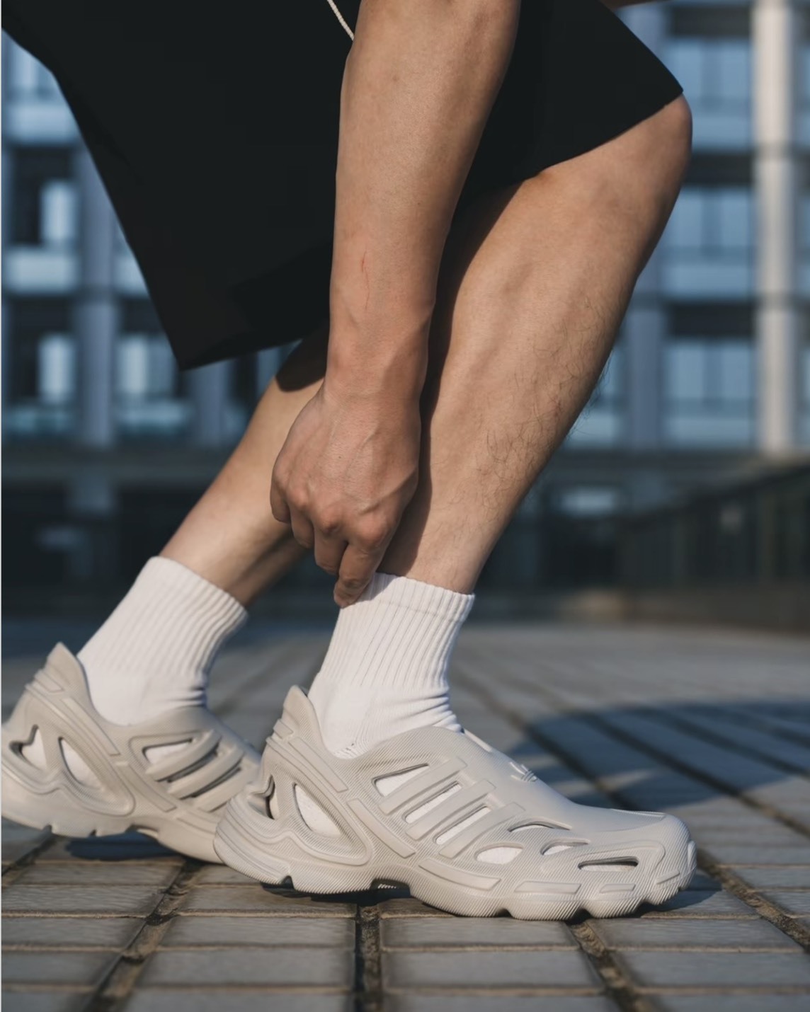 【預購】ADIDAS ADIFOM SUPERNOVA 涼鞋 白色 IF3917