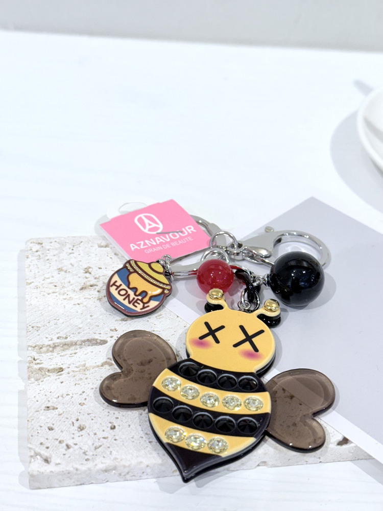 『GD』XX眼滿鑽蜜蜂鑰匙圈