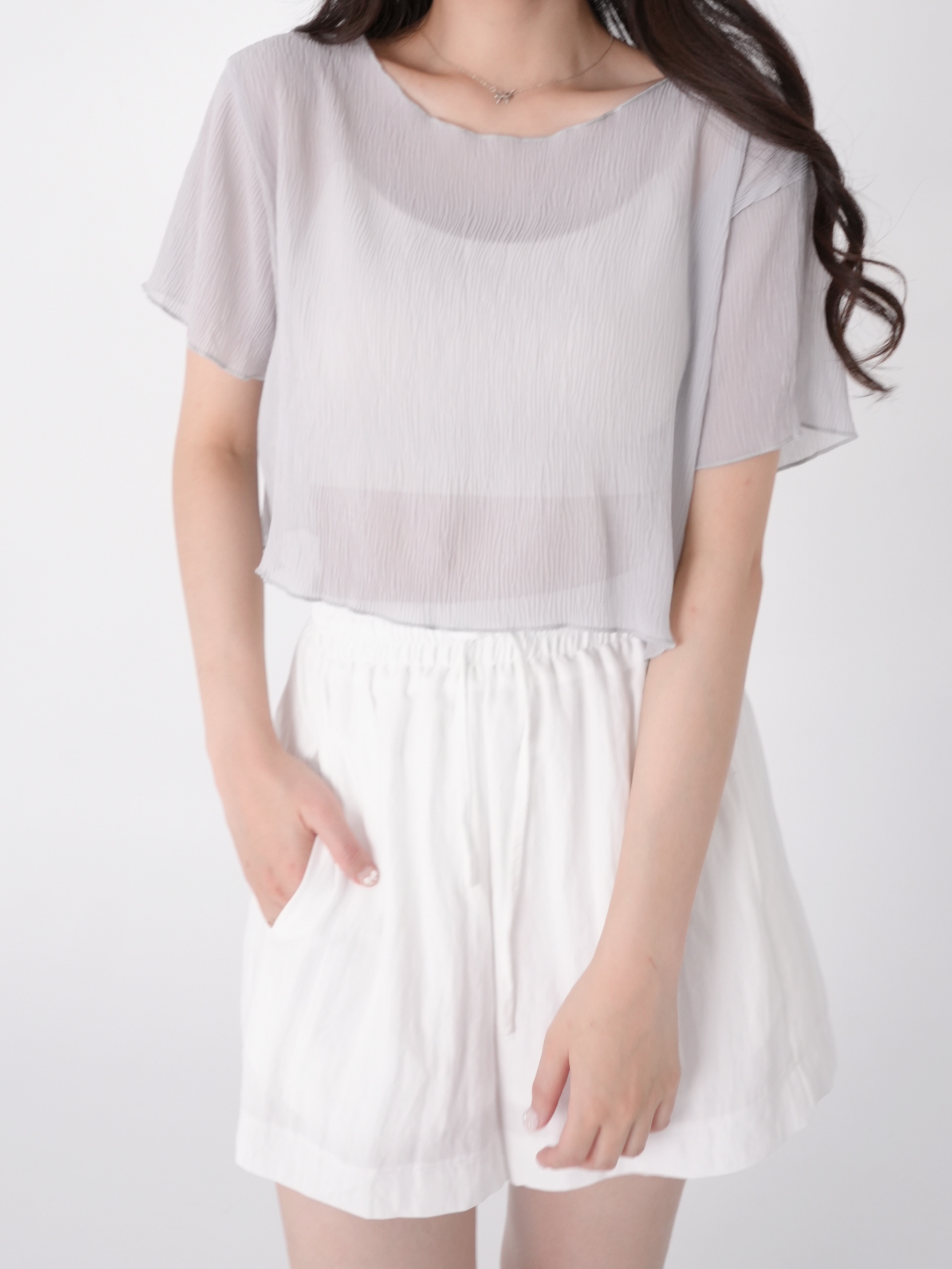 法朵Fado shop｜ 木耳捲邊壓褶紋短版上衣 0313007 (S-L可穿) 五色