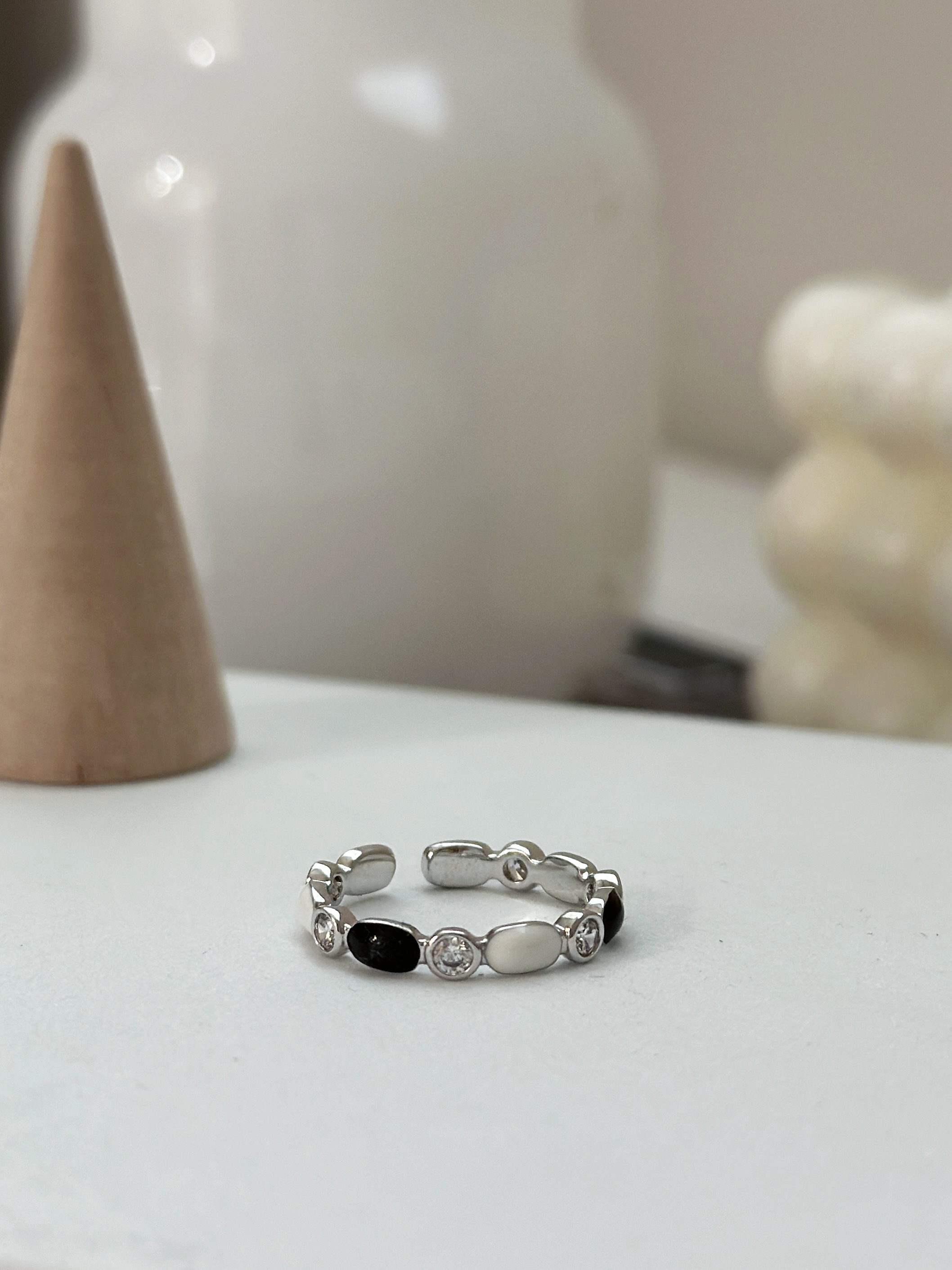 Stevie Contrast Ring  -D76