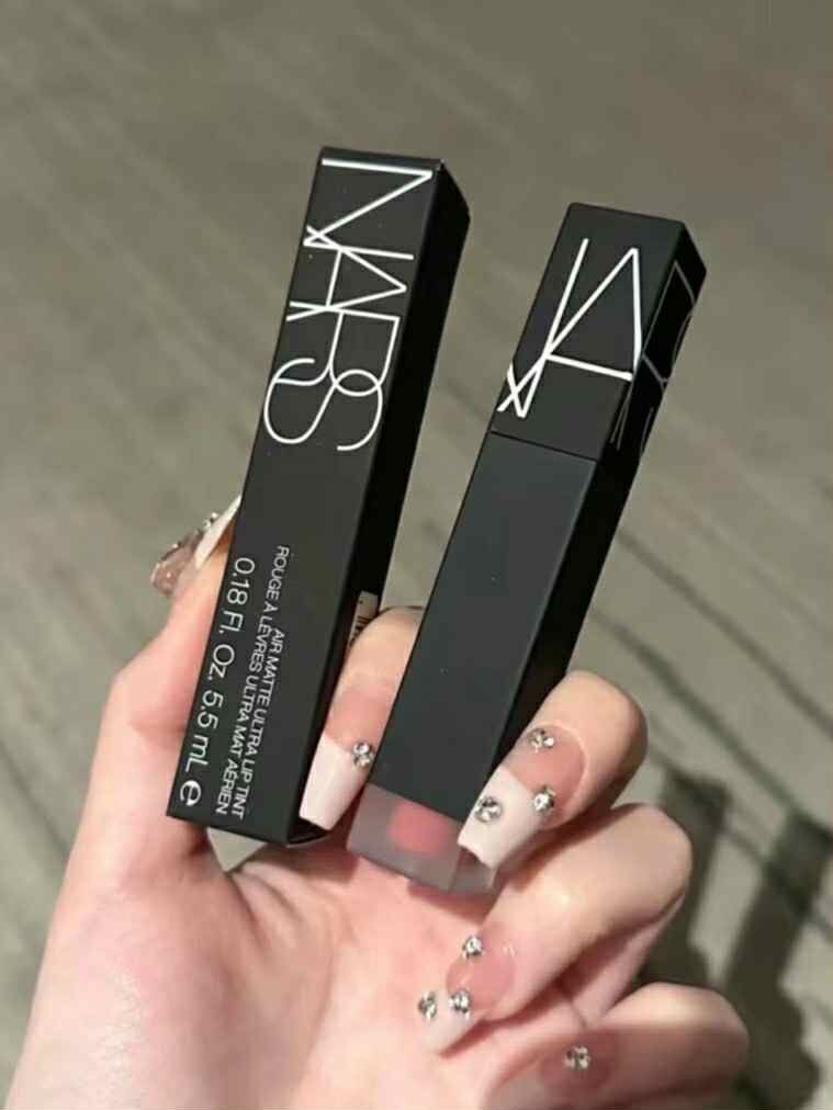 NARS 雲霧唇露
