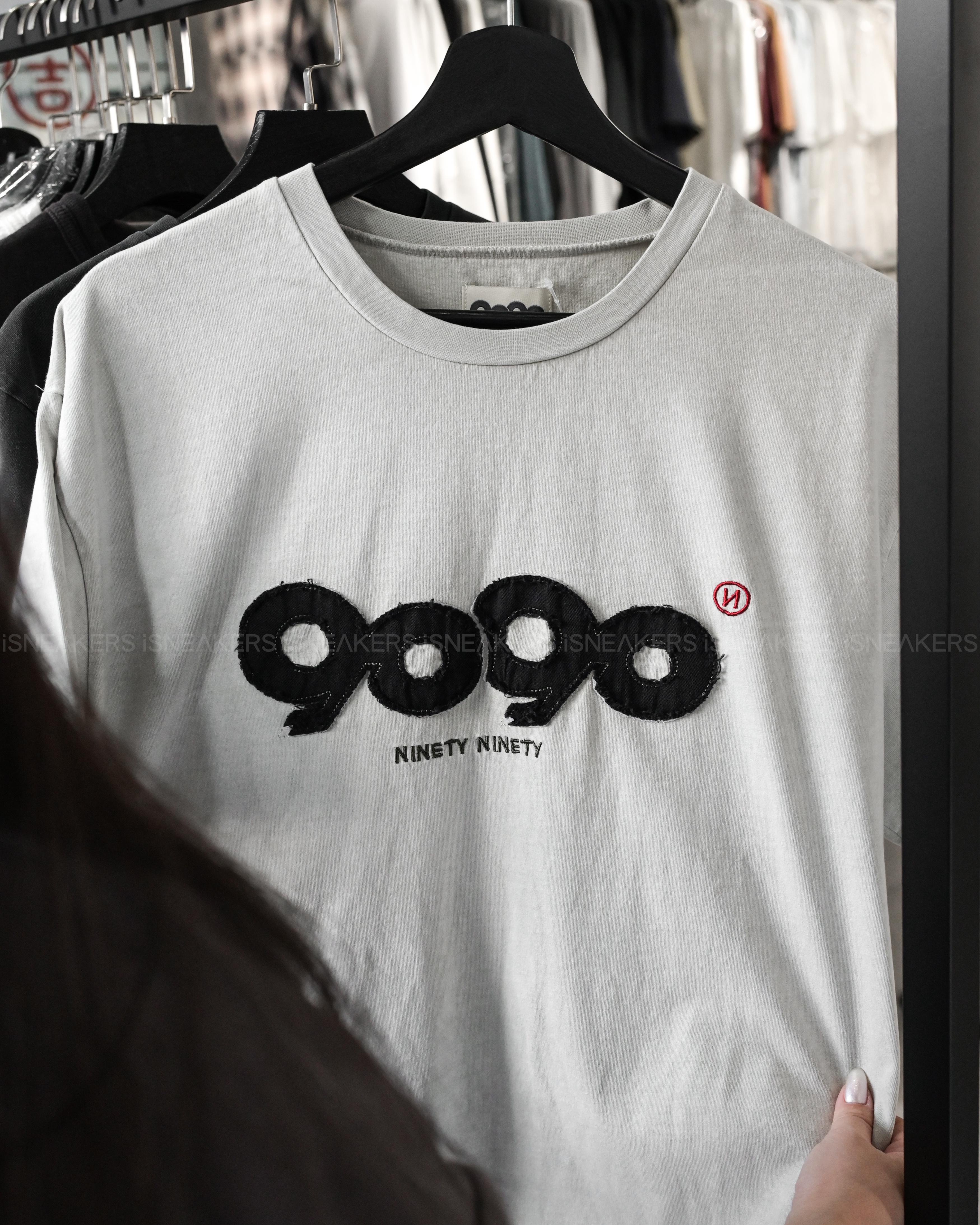 iSNEAKERS｜9090 OG Logo 復古水洗短T 兩色