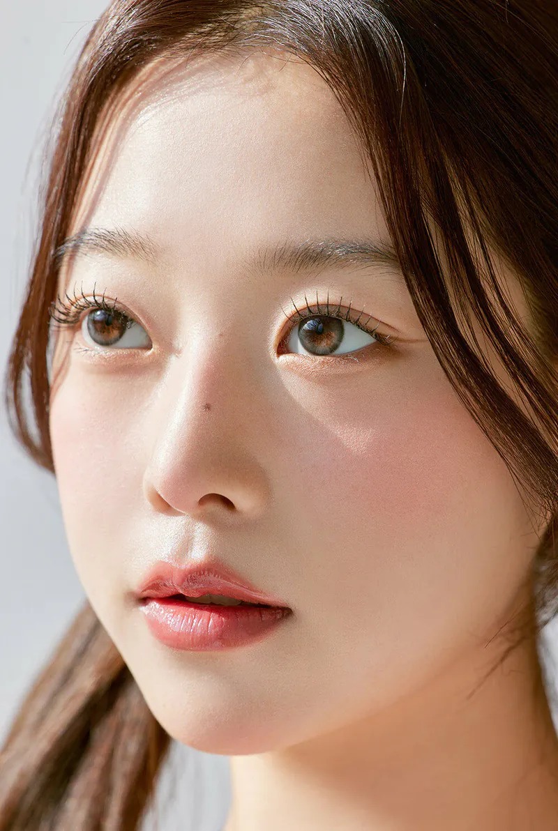 Hapa Kristin Secretive Kristin 1 Month Gray｜月拋彩妝隱形眼鏡｜每盒2片