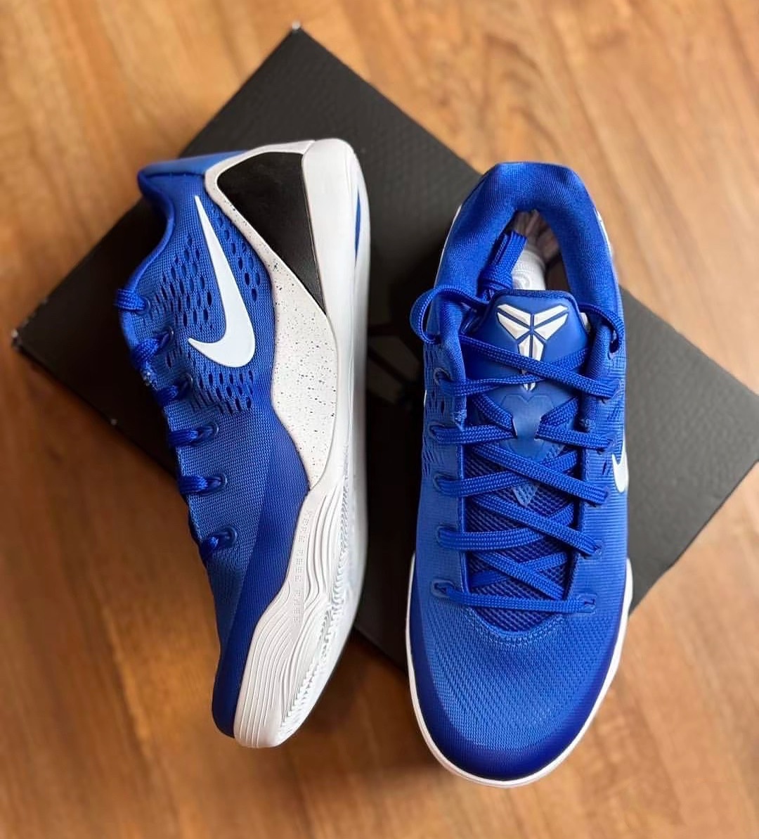 Nike Kobe 9 EM low in ’Game Royal‘白蘭色  IH1401-400