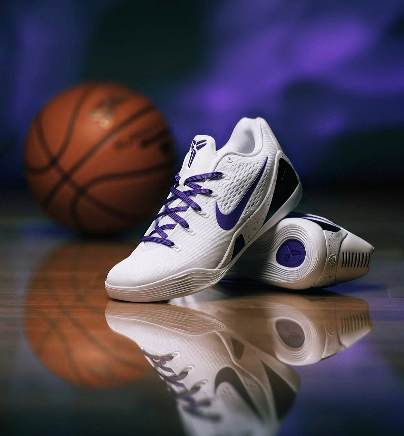 Nike Kobe 9 Elite Low EM Protro White Court Purple IH1