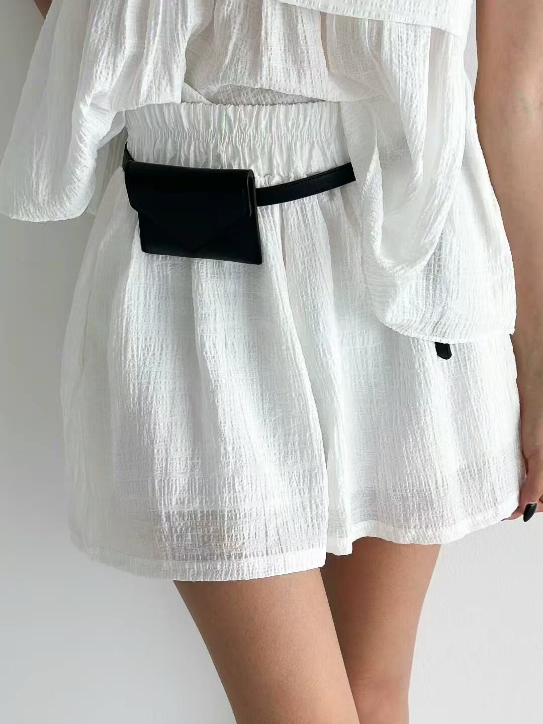 #ST004 條紋肌理寬鬆短褲