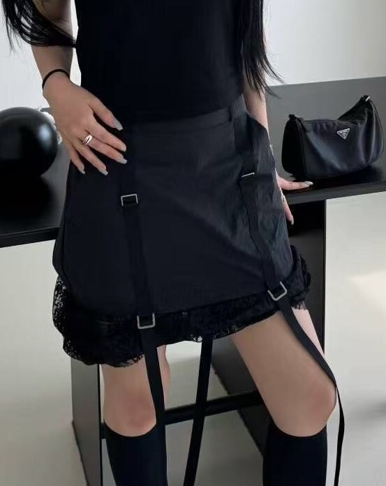 #SK003 多穿式蕾絲工裝裙