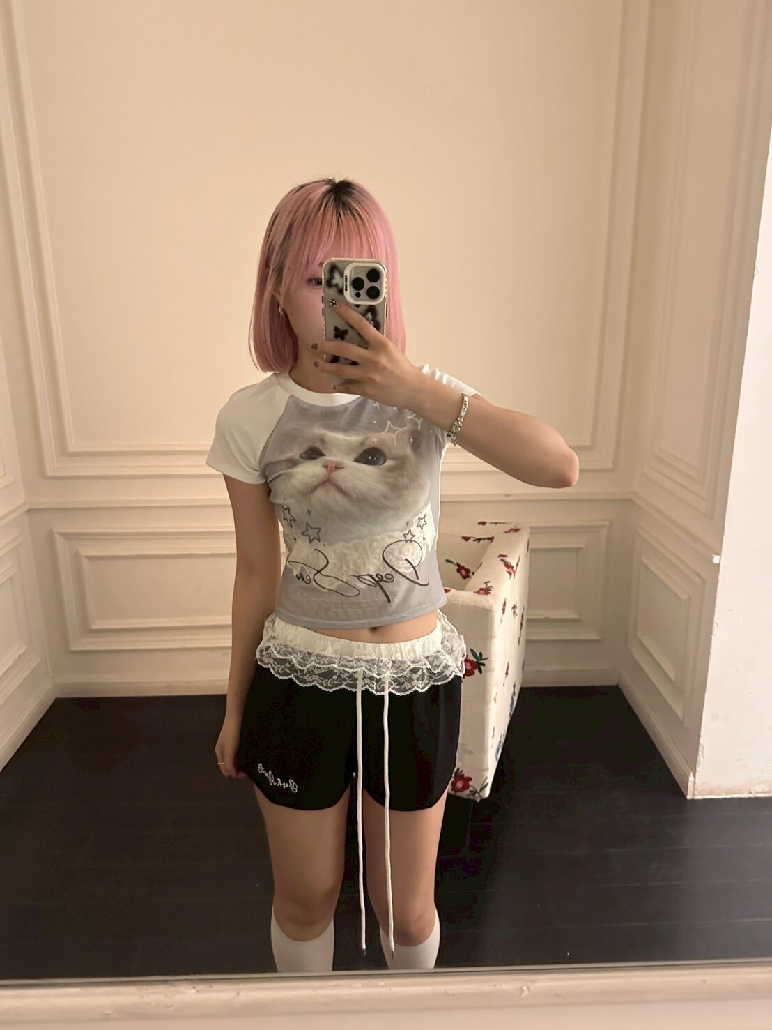 蕾絲拼接褲頭休閒短褲 2colors