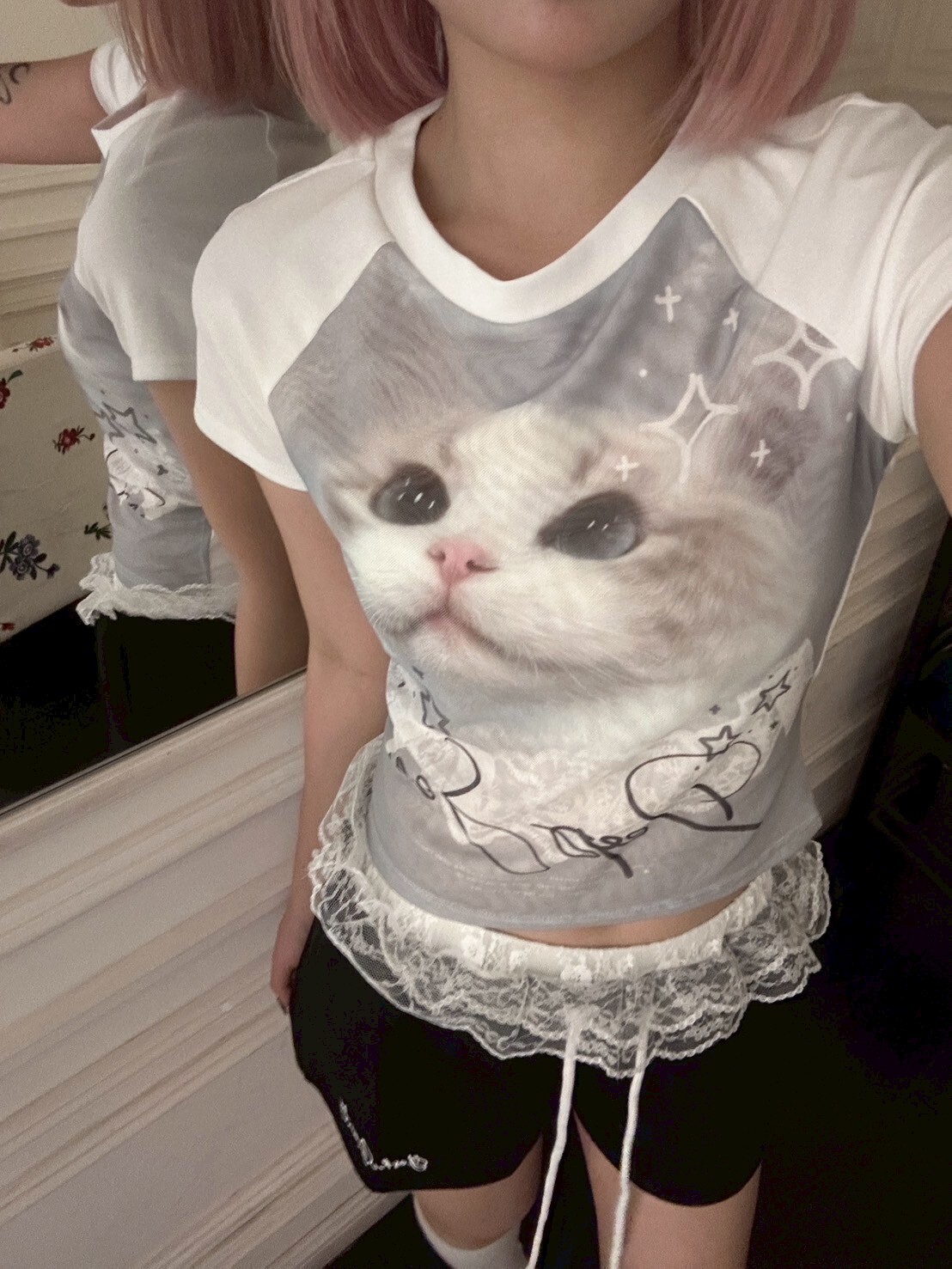 🐱貓咪拼接正肩短踢 2colors