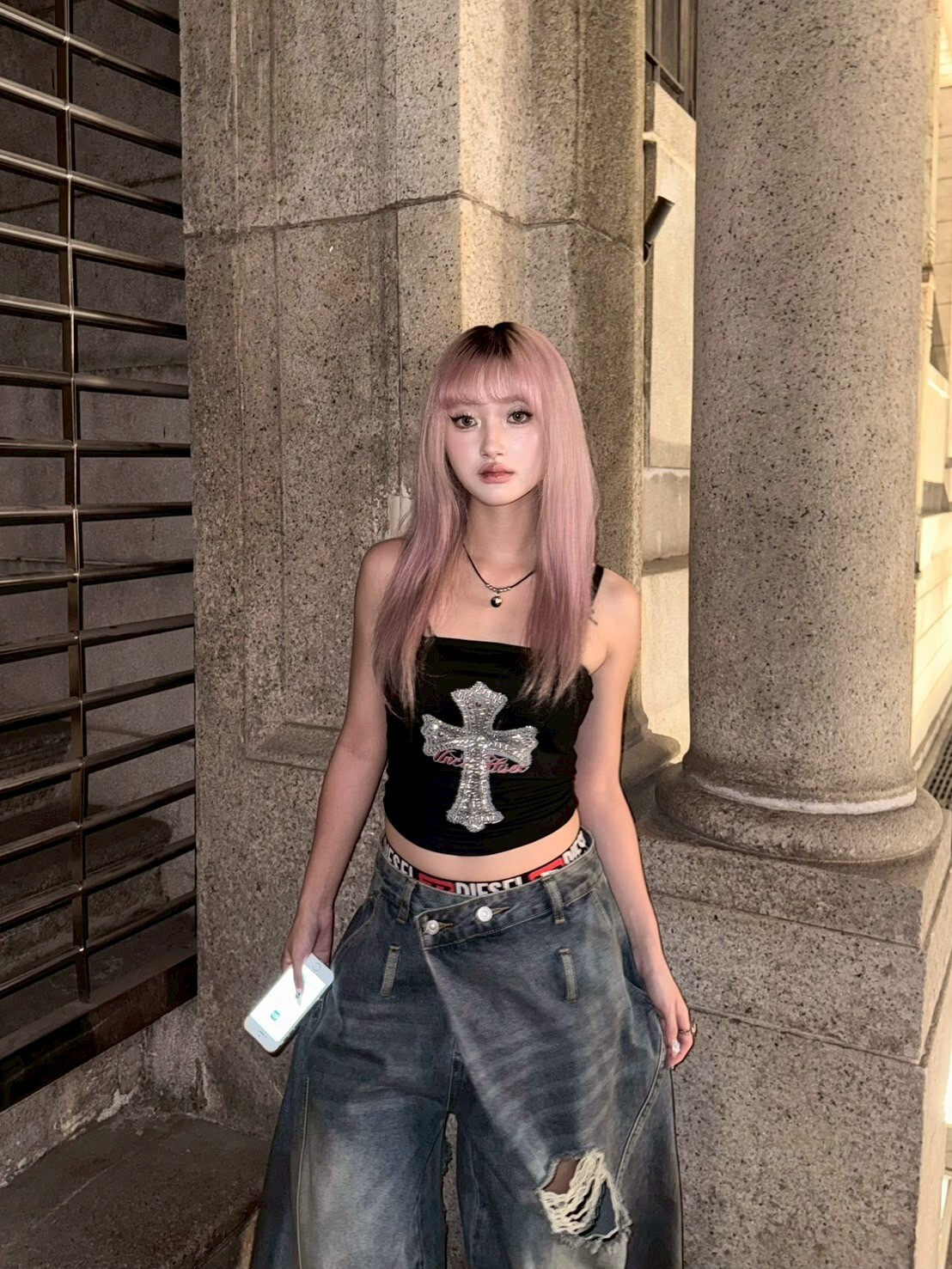 廣州街頭 十字燙鑽平口（附胸墊） 2colors