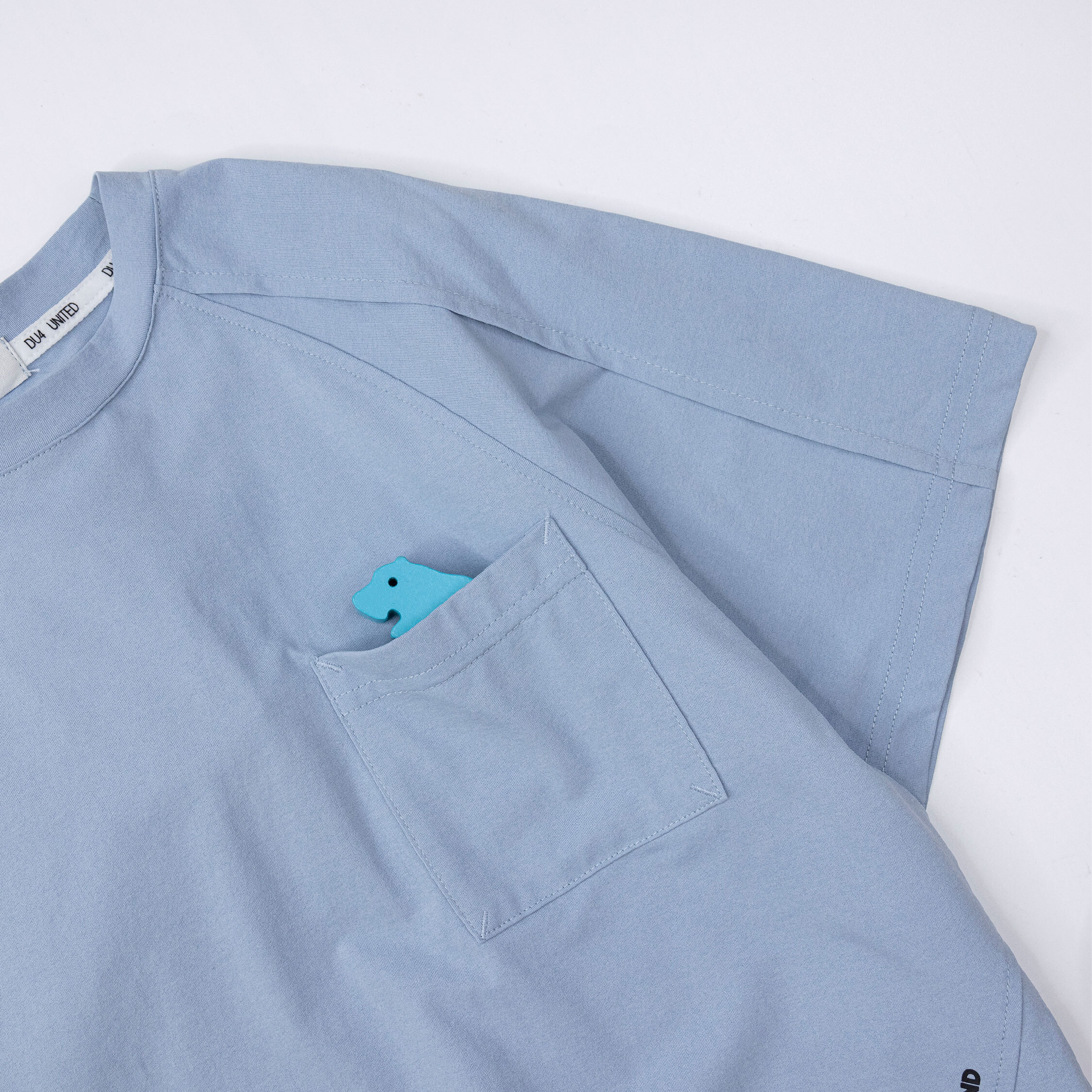 【H50868】質感口袋設計字母上衣