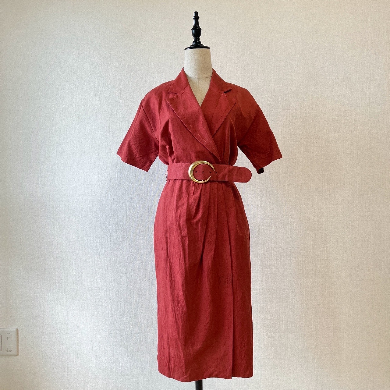 美國製磚紅色西裝領連身裙