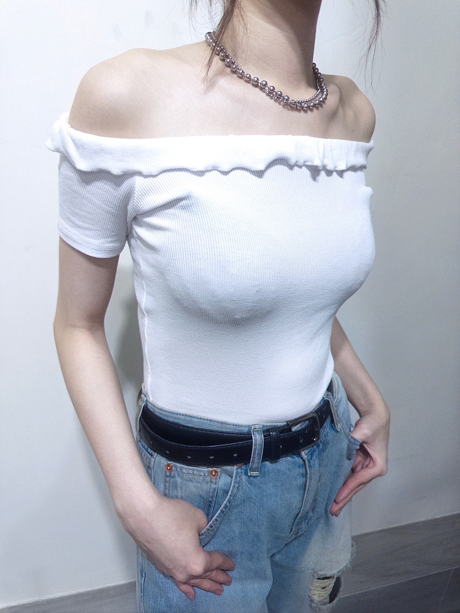 #T002 彈性優雅一字肩