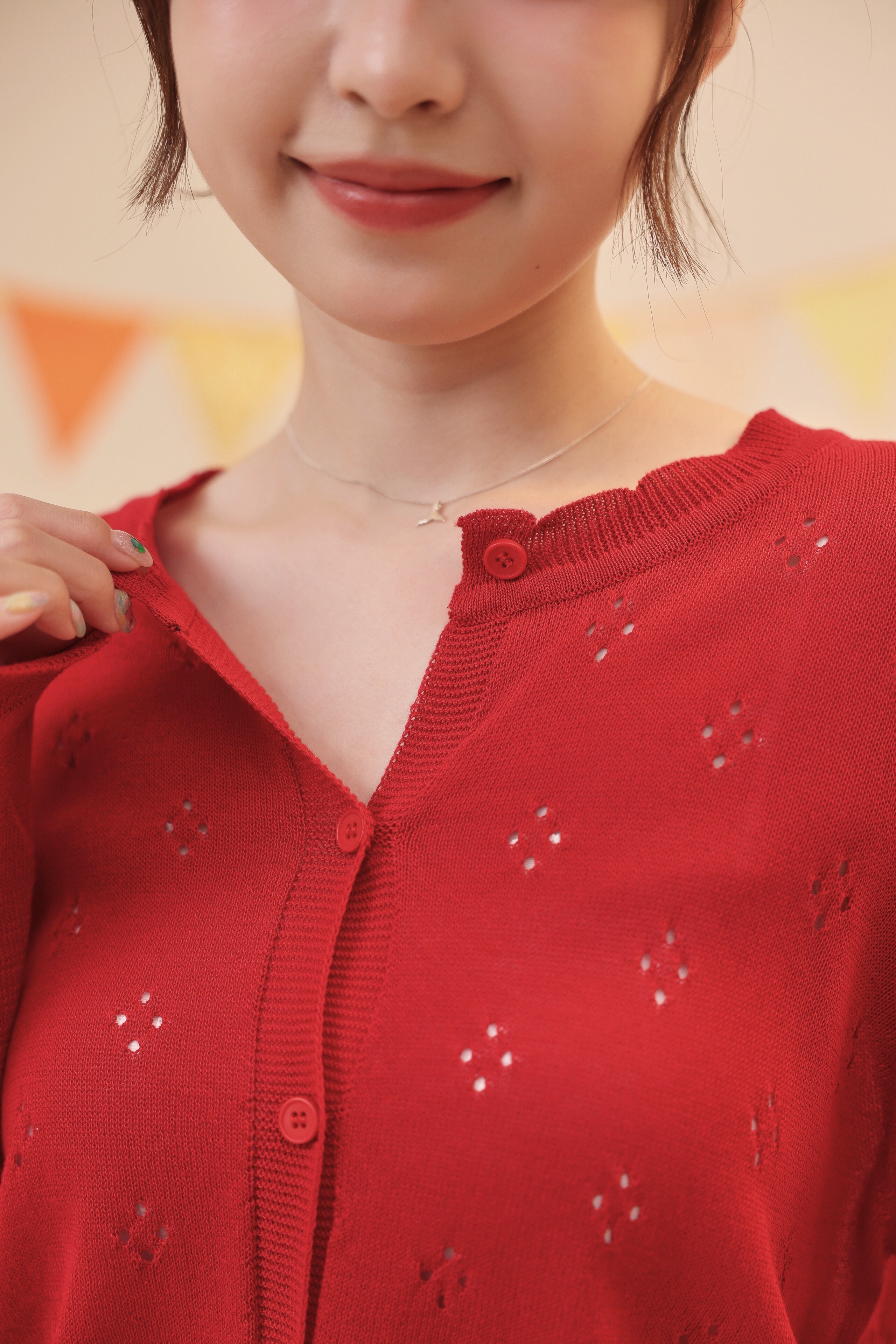 法朵Fado shop｜小花浪邊鏤空薄針織外套 8123010 五色