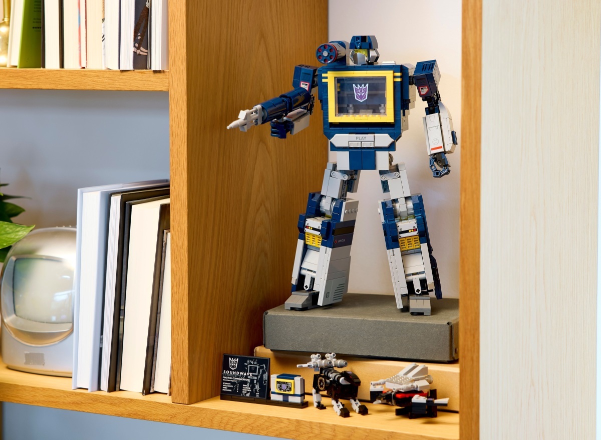 (預訂2025年8月) LEGO 10358 Transformers Soundwave (Icons, Transformers)