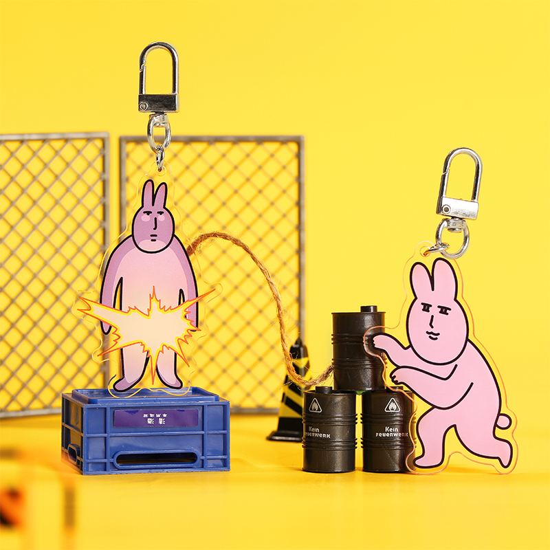 粉紅兔子壓克力吊飾 [共4款可選擇]