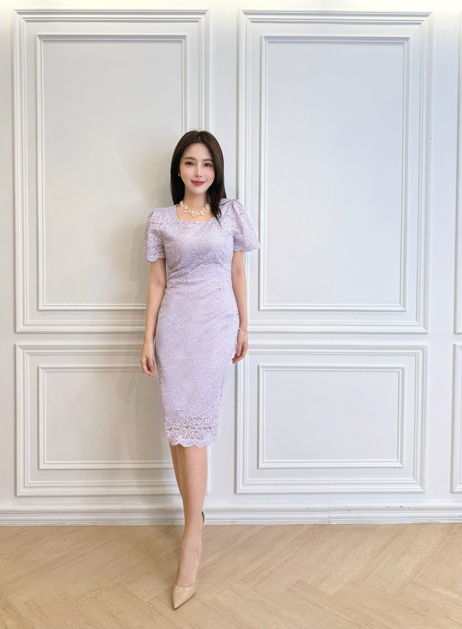 柔美方領短袖蕾絲洋