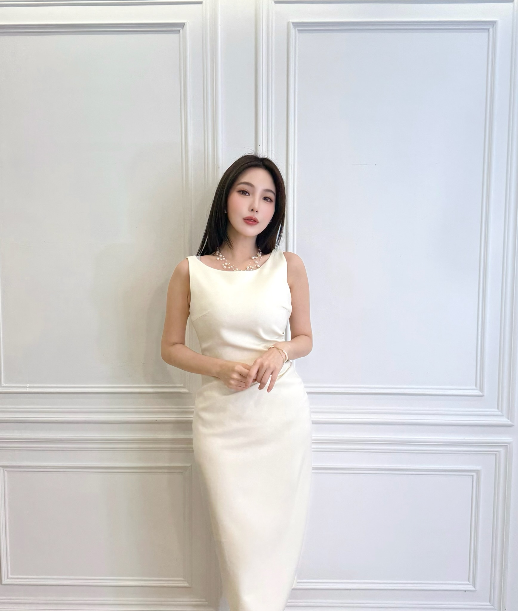 簡約顯腰身抓皺背心洋