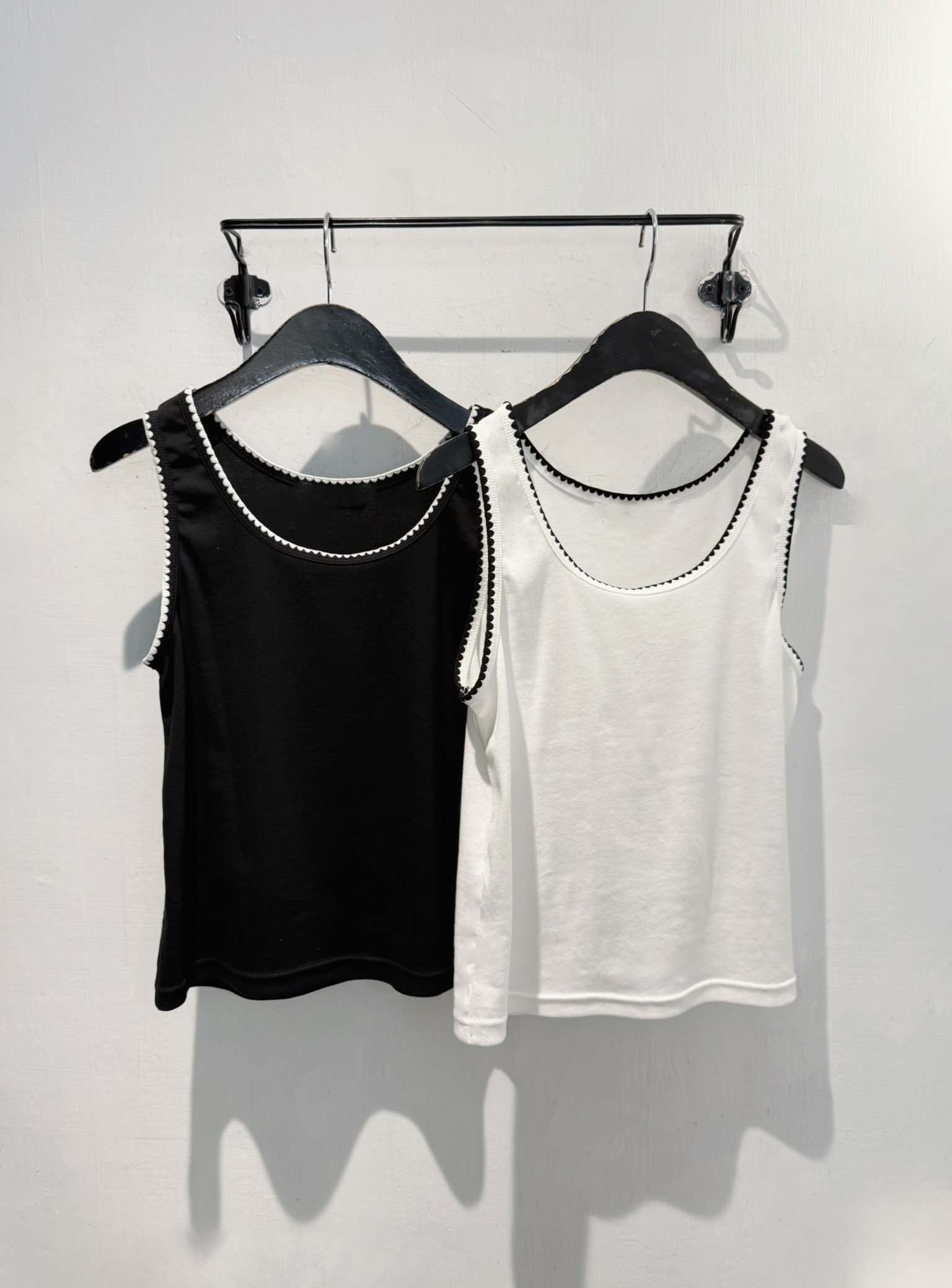 撞色花邊針織背心