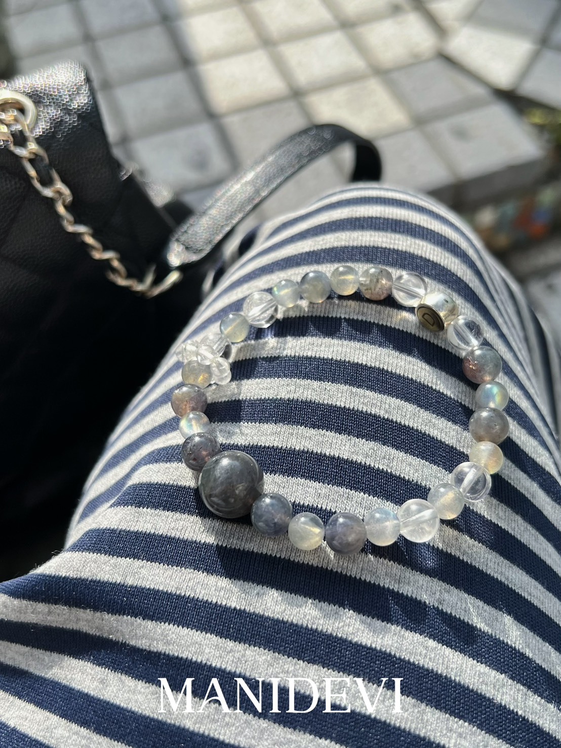 「智慧與整合」-全能白鏡整合手鍊