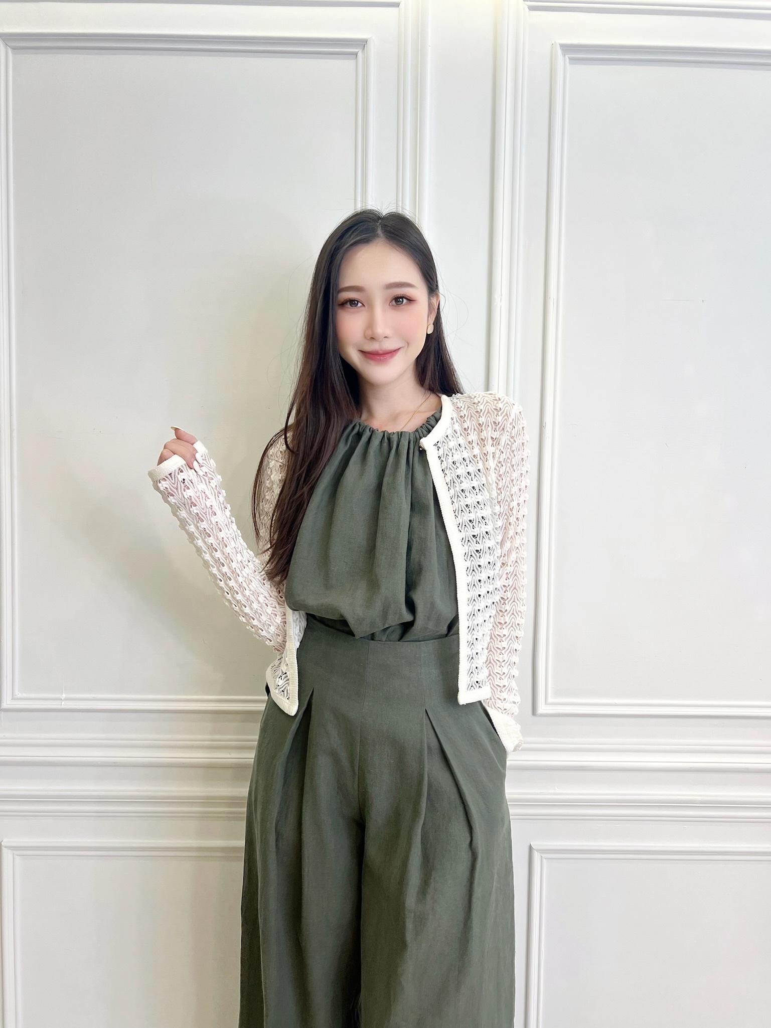 波紋簍空長袖小外套