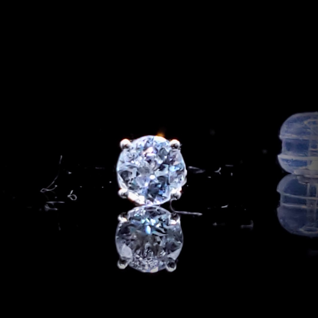 18K White Gold 0.38ct Sapphire Single Earring