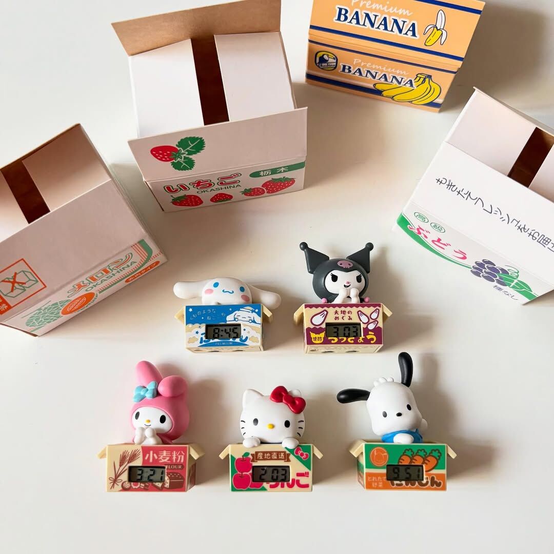 #現貨 🇯🇵三麗鷗 紙箱造型時鐘 扭蛋 盲盒