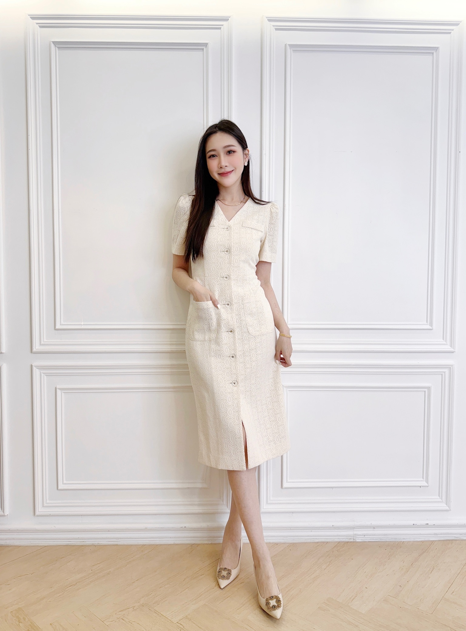 細緻典雅短袖合身洋