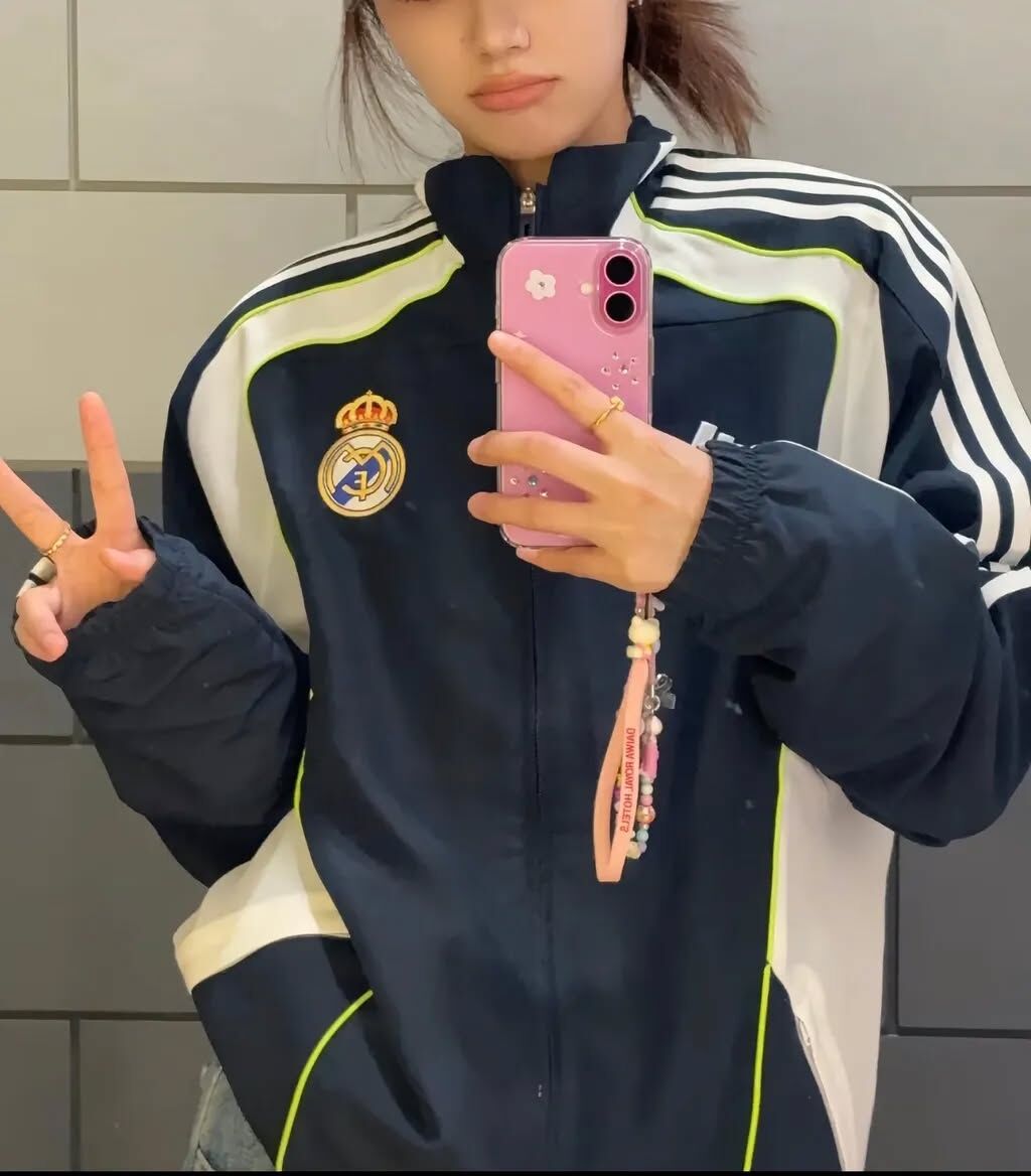 adidas 皇馬復古運動外套 JF2575｜深藍配白 經典百搭款 復古足球風