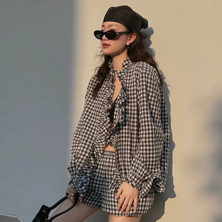 黑白格紋荷葉滾邊襯衫罩衫+短褲SET-XS-L (Elegant & Love)