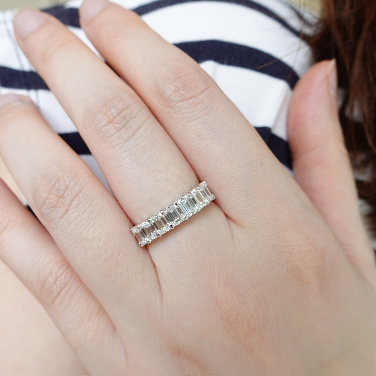 18K金鑲嵌GIA鑽石排戒指 - Emerald Cut