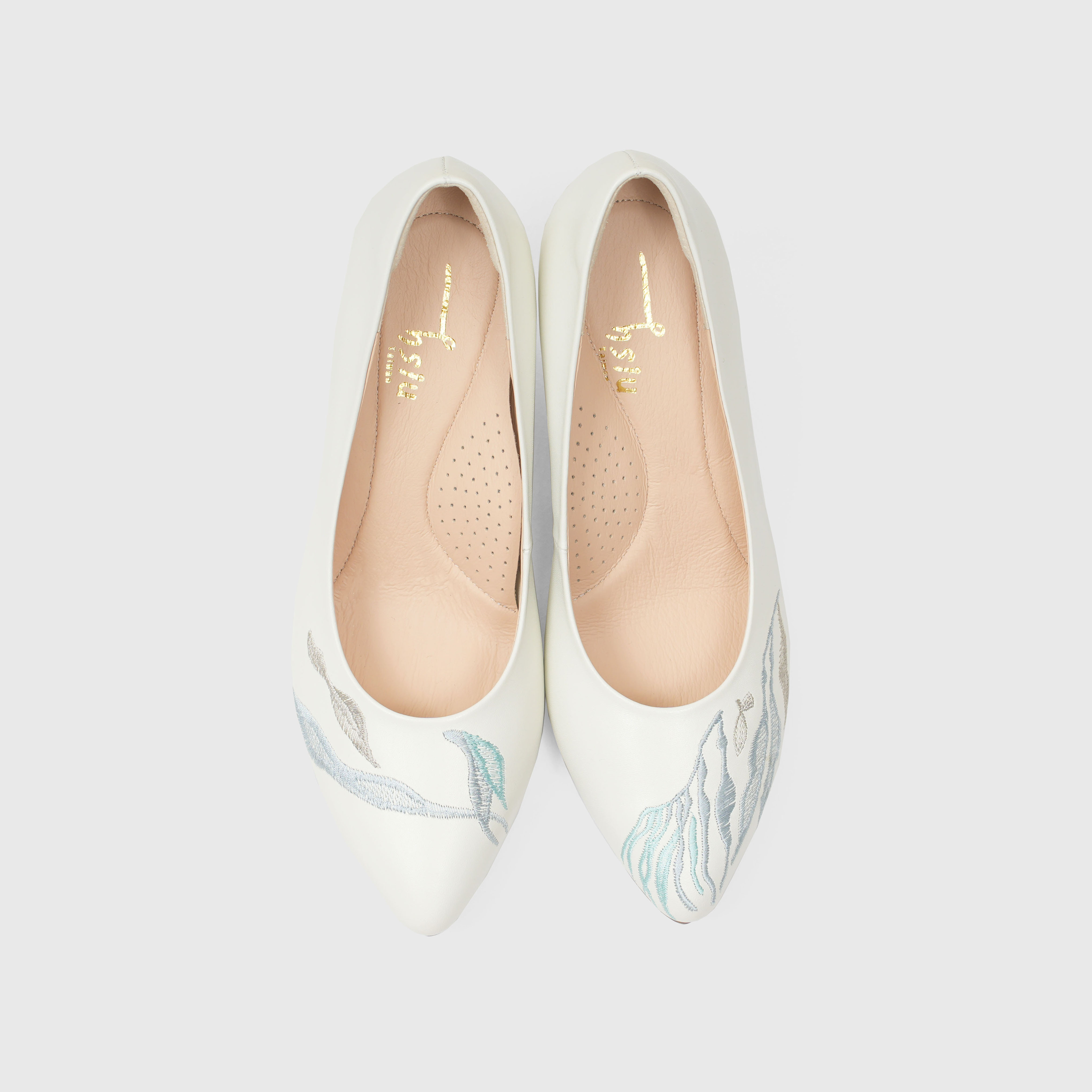 刺繡尖頭跟鞋｜珊瑚海 (米白)