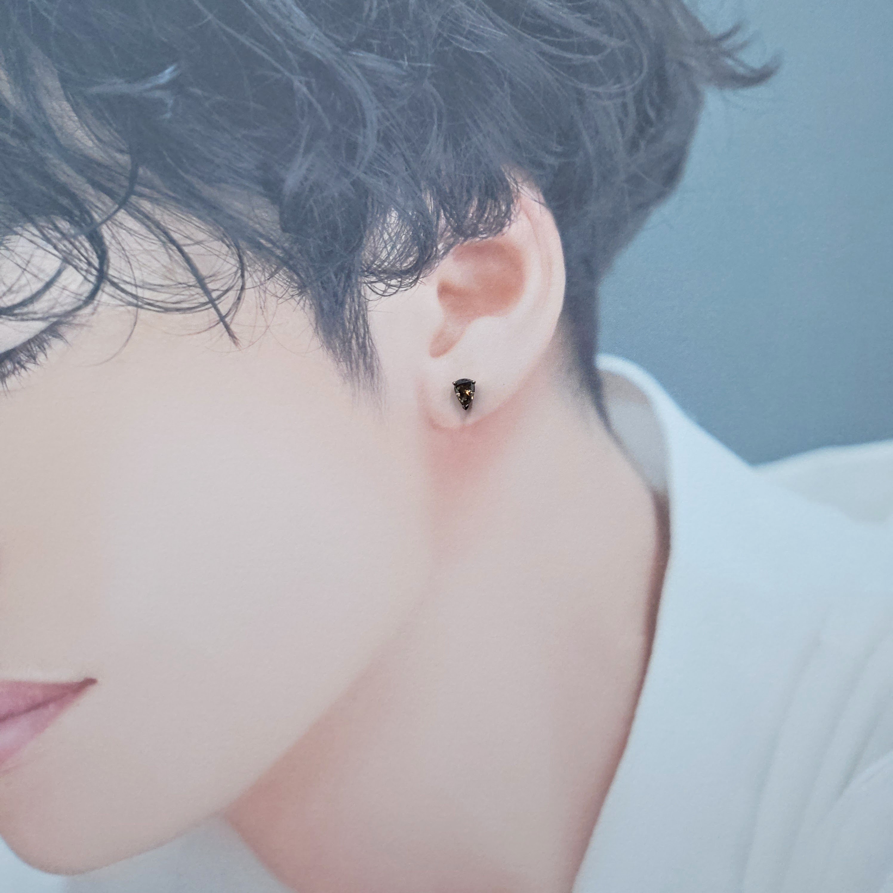 全新18K金【主石57份梨形咖啡鑽】單耳環