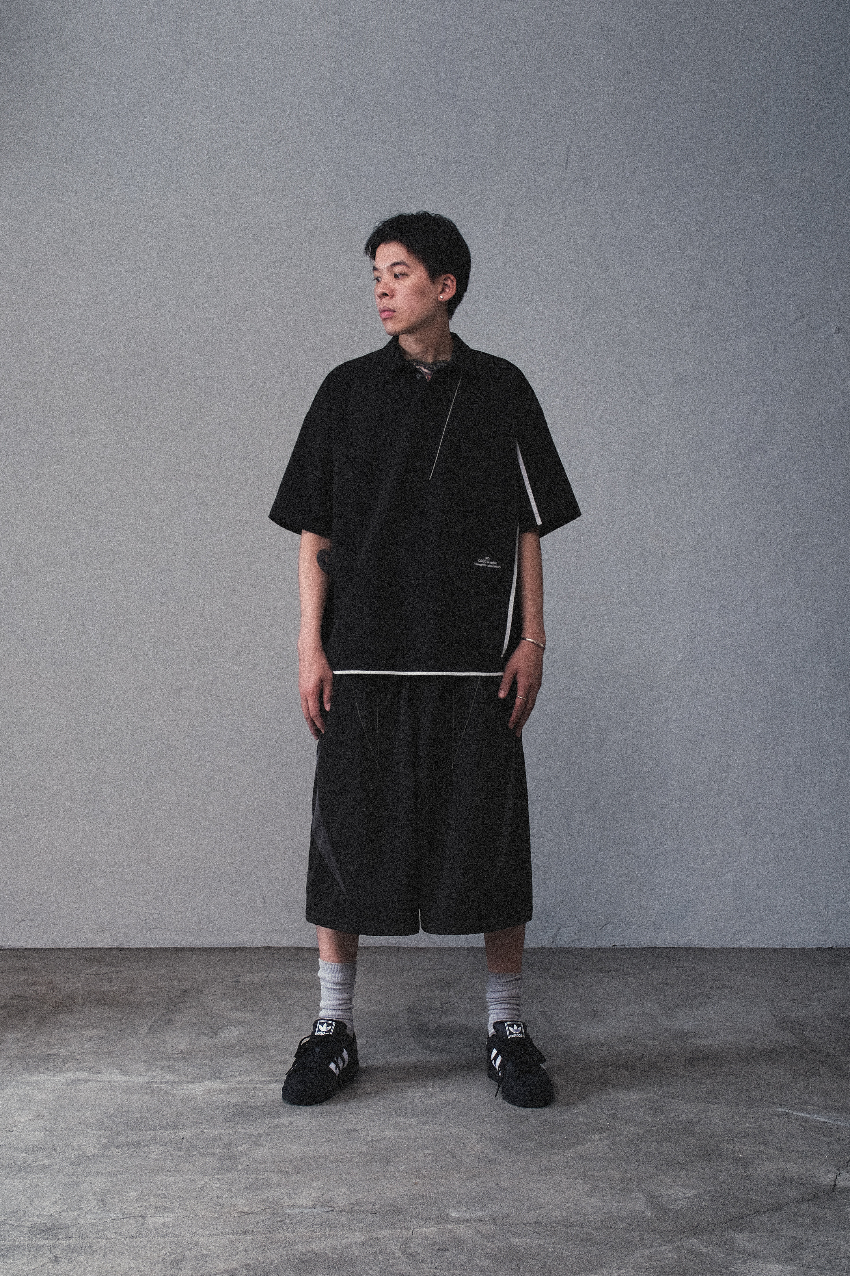 Wall of Sound - 3:04/“CASINO” Rib Hem Organism Polo - Black