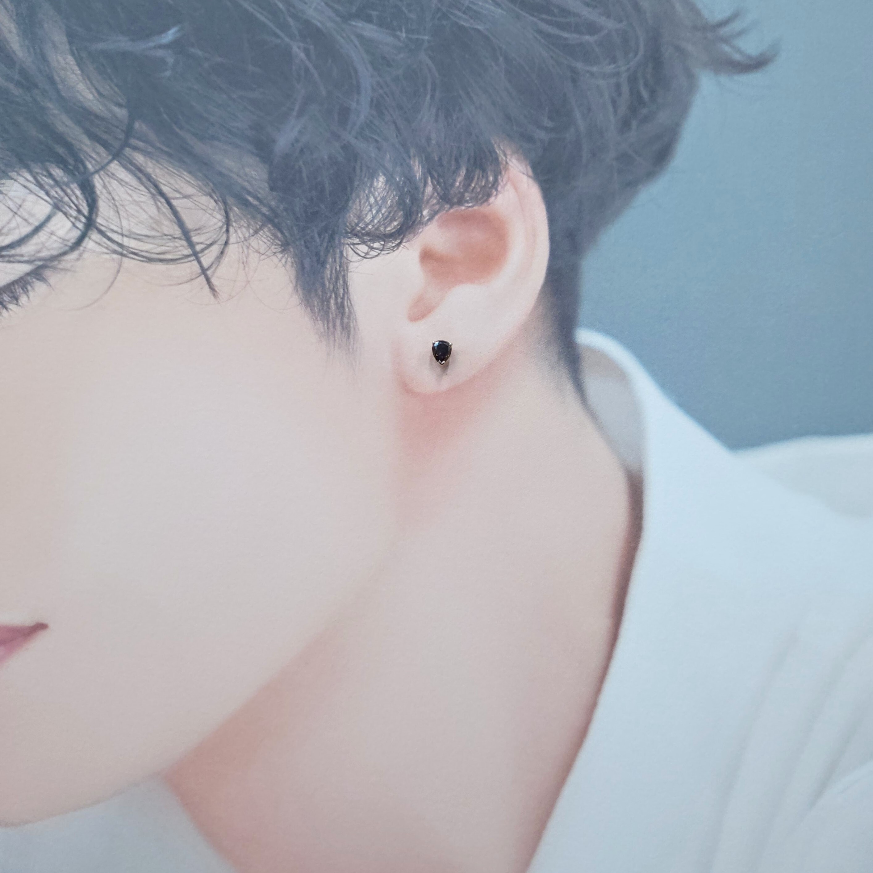 18K White Gold 0.43ct Fancy Brown Pear Shaped Diamond Single Earrings