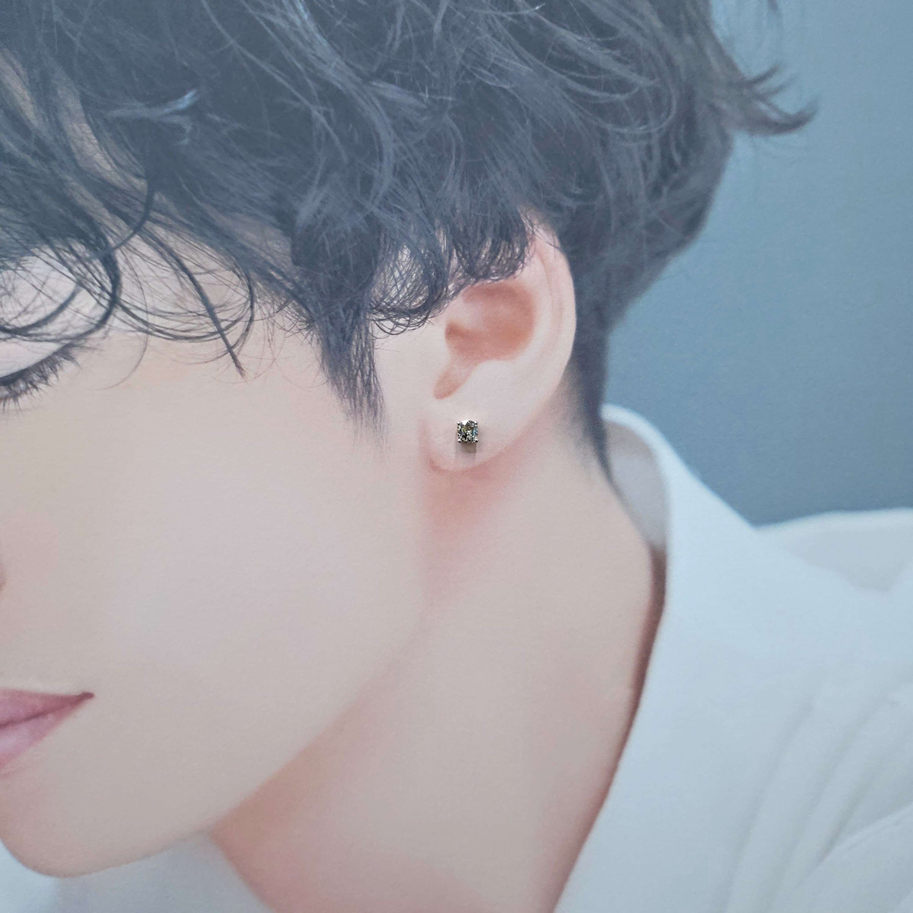 全新18K白金【主石45份方形香檳鑽】單耳環