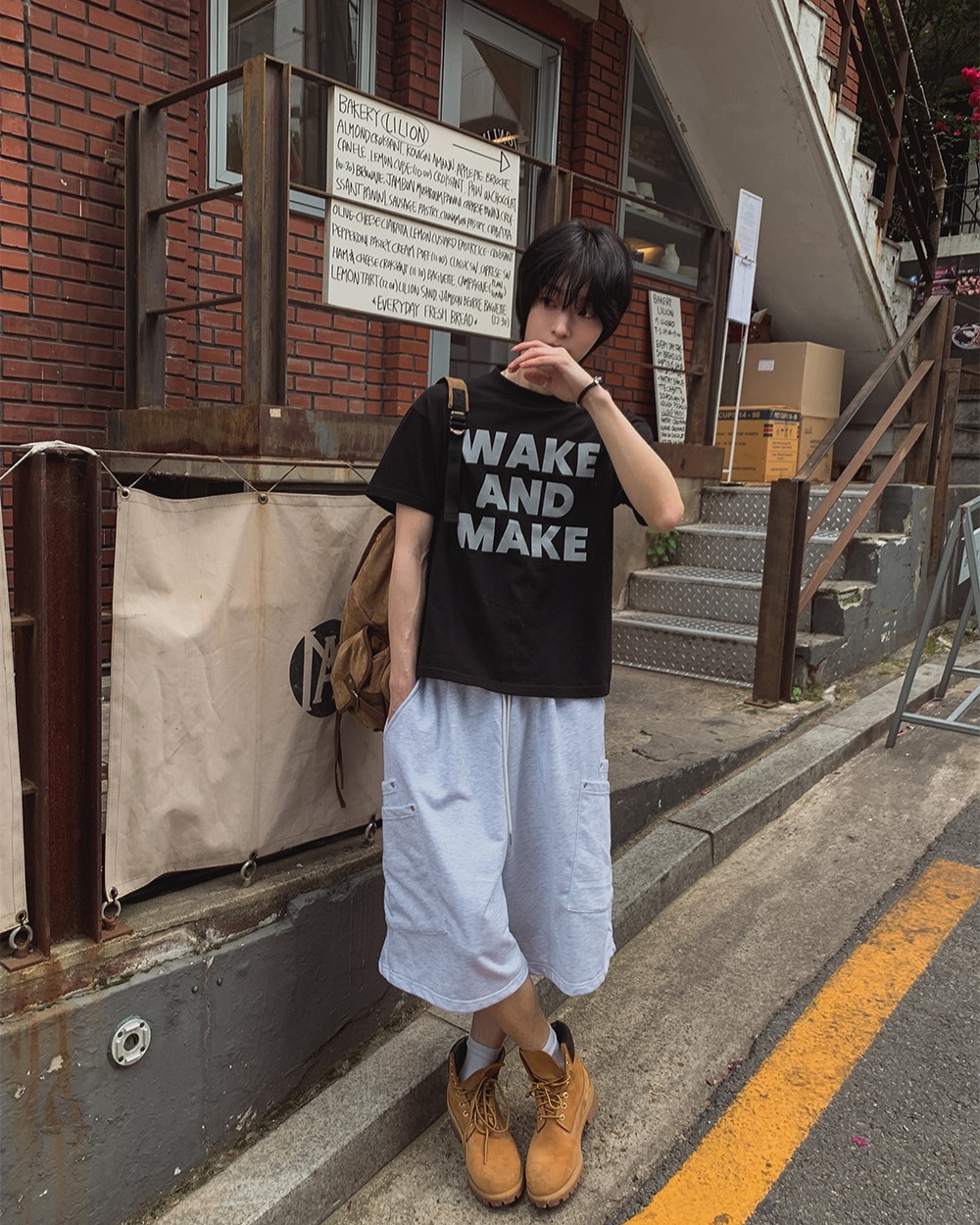 雙口袋斜紋布料棉質百慕達短褲