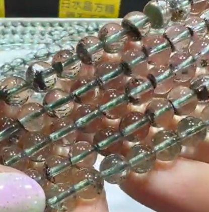 250711 - A22 5mm+高冰淨體綠幽靈3圈頸鏈