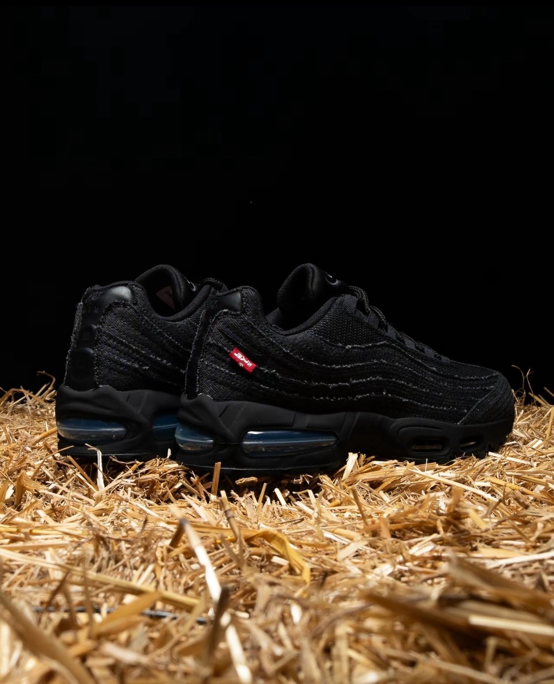 【Focus Store】預購 Levi's® x Nike Air Max 95 "Black" 黑色 HM4743-001