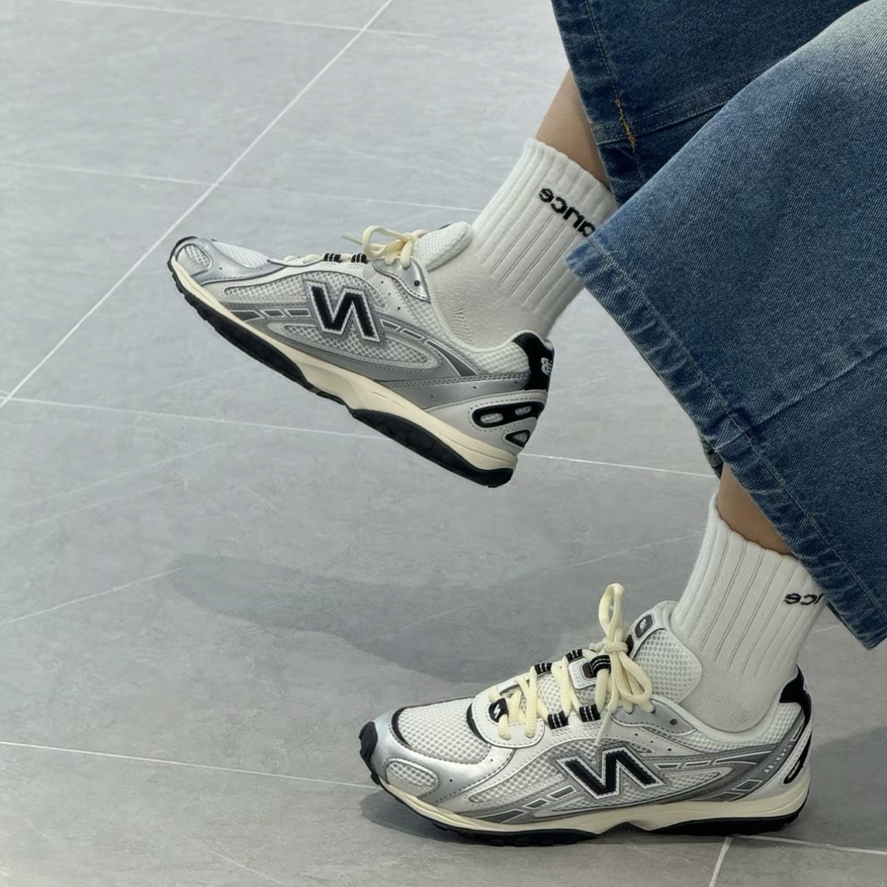 NEW BALANCE 204L 奶油白 銀黑 張員瑛同款 男女同款 U204LSWD