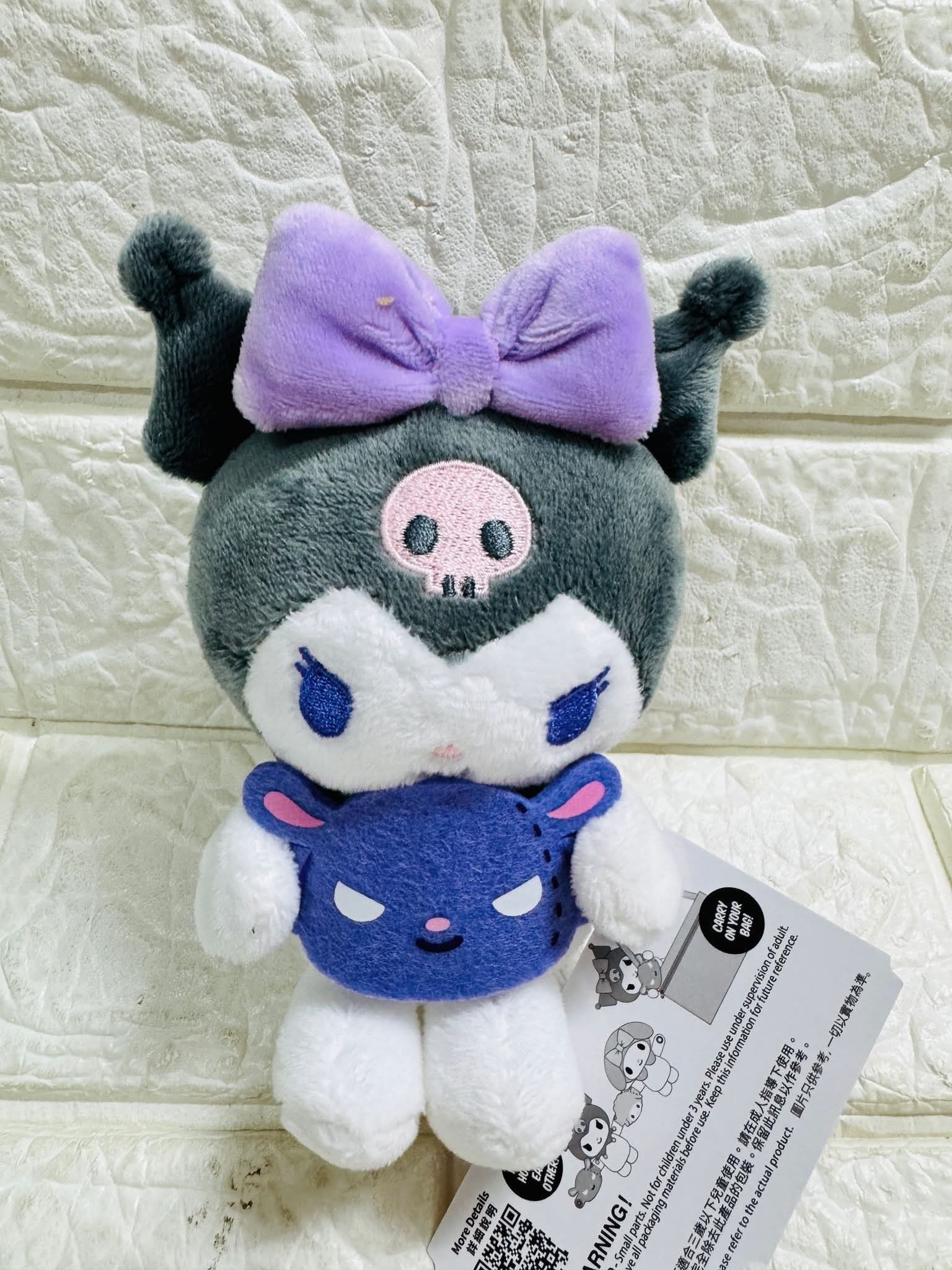 Sanrio 抱抱公仔