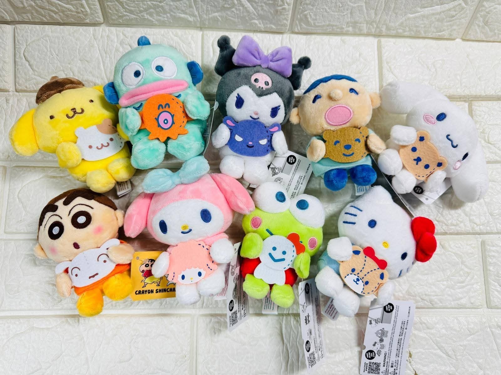 Sanrio 抱抱公仔