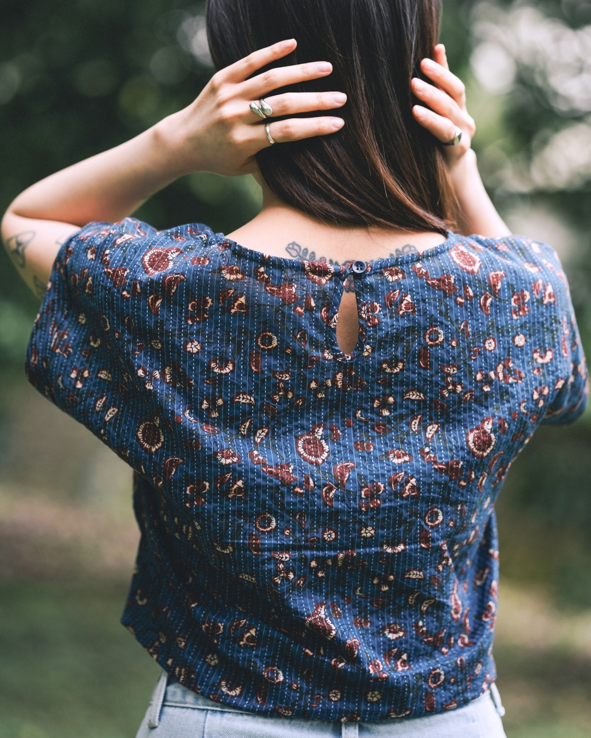 印度蓋染工藝親膚純棉 打結上衣 - 藤蔓海藍