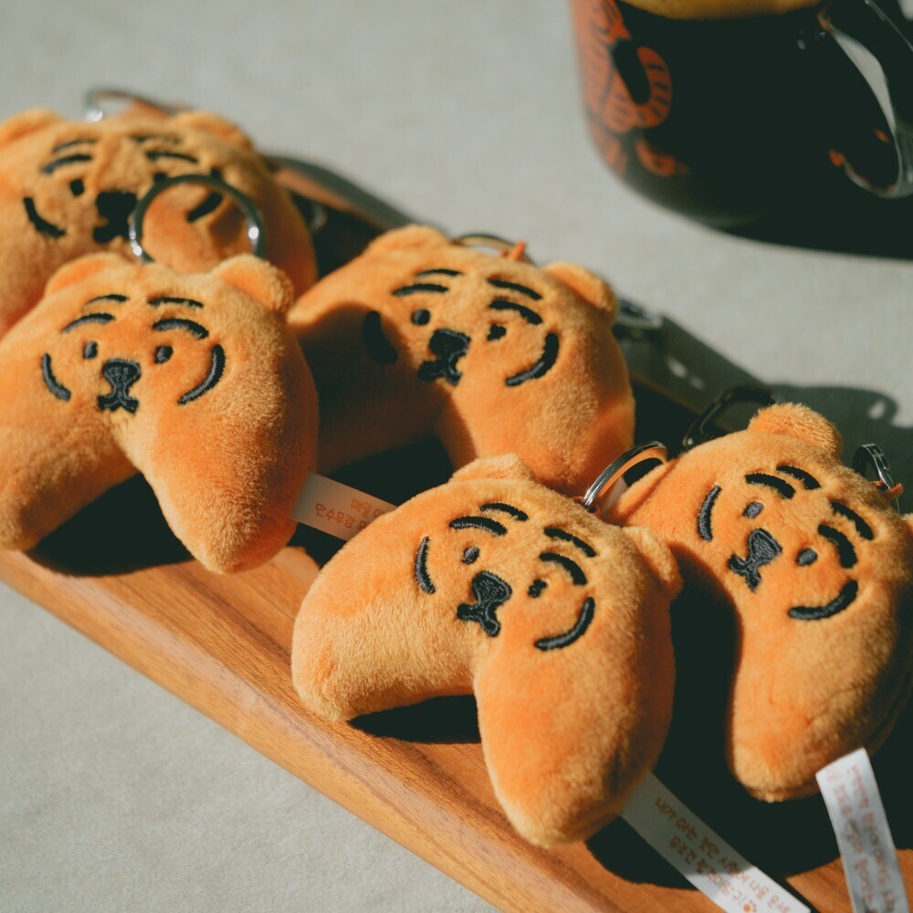 MUZIK TIGER 老虎幸運餅乾 胖胖 吊飾 絨毛玩具 韓國代購