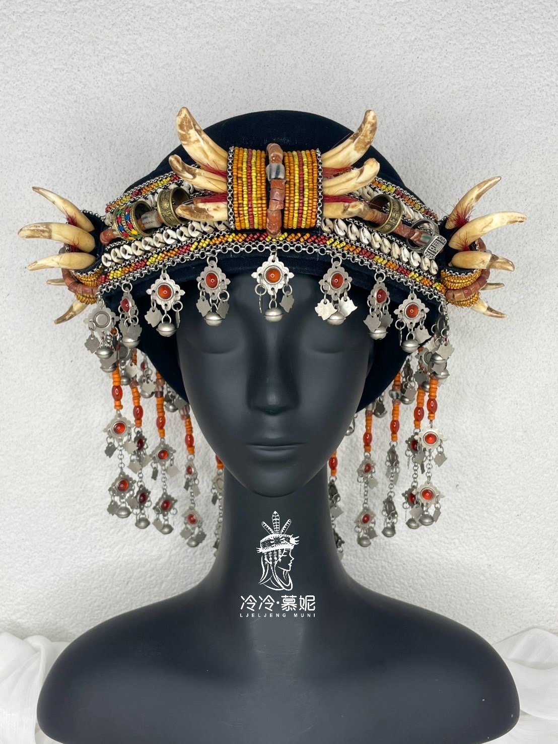 No.85貿易老珠來義式頭飾56cm