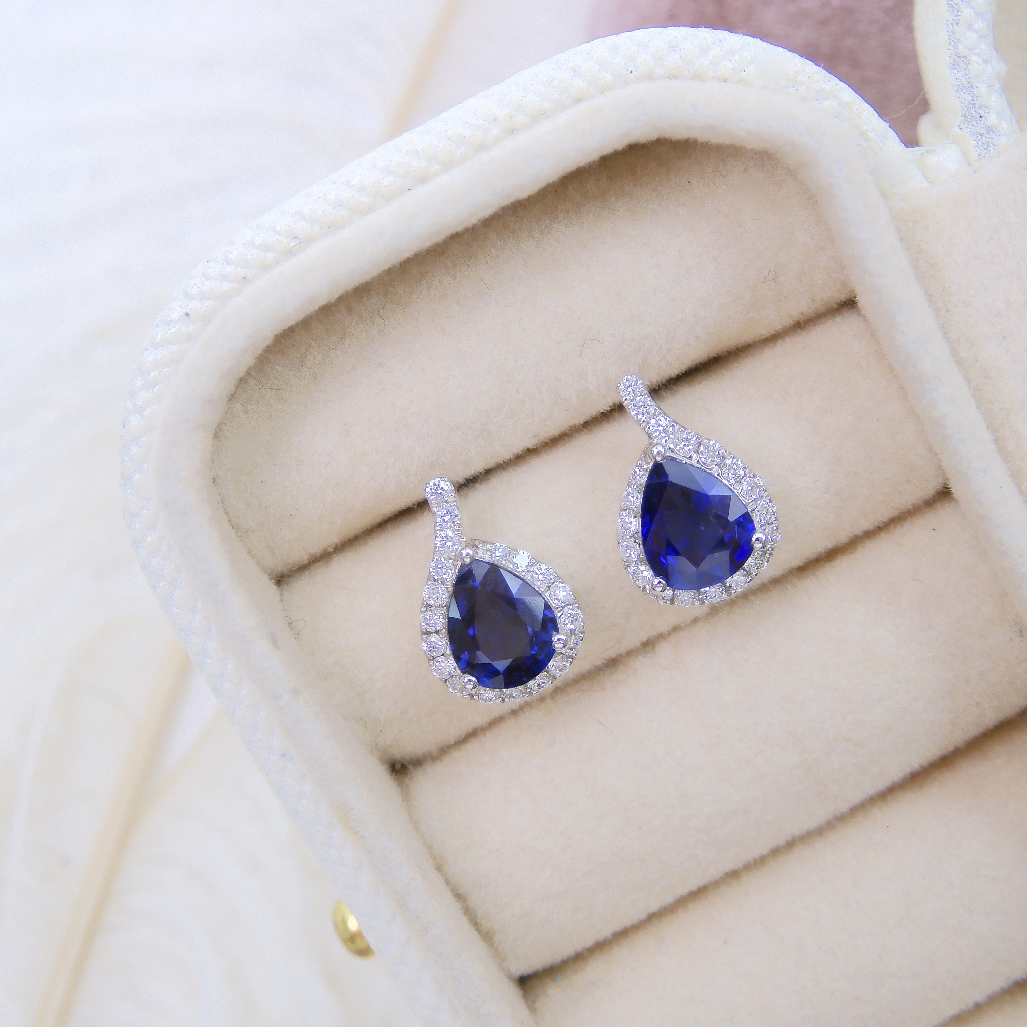 18K金 1.18ct 藍寶石耳釘